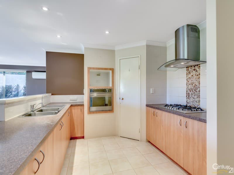 7/10 Warton Rd, Huntingdale, WA, 6110, Carlisle - Image 1