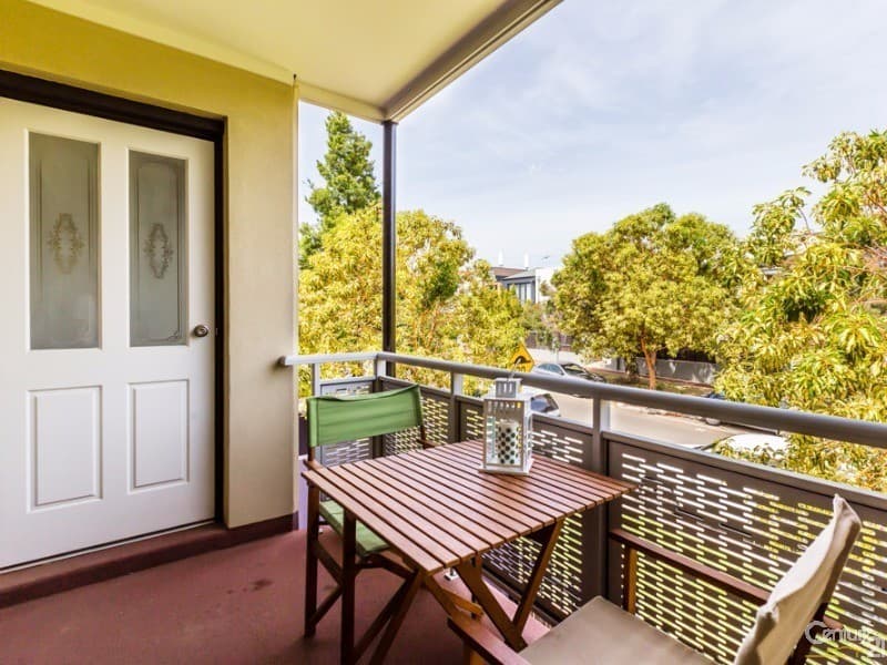 7/10 Warton Rd, Huntingdale, WA, 6110, North Perth - Thumbnail 2