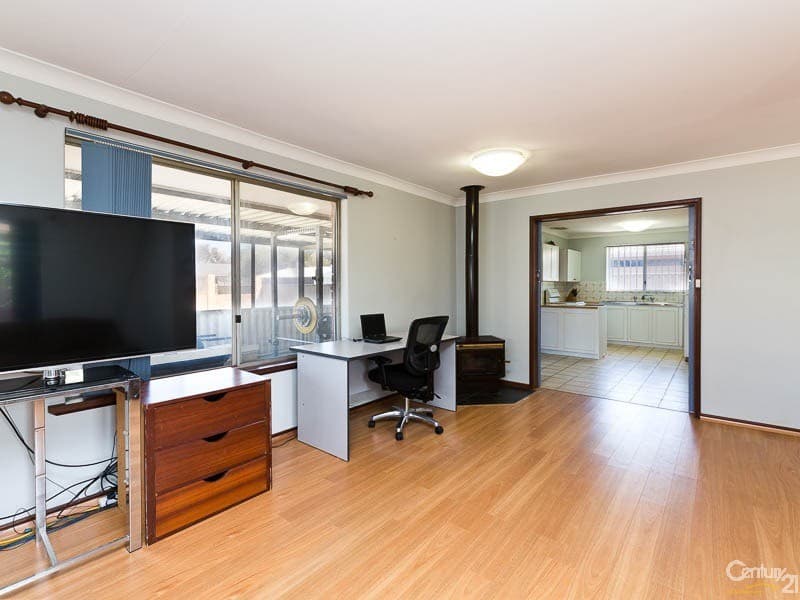 7/10 Warton Rd, Huntingdale, WA, 6110, Middle Swan - Thumbnail 3