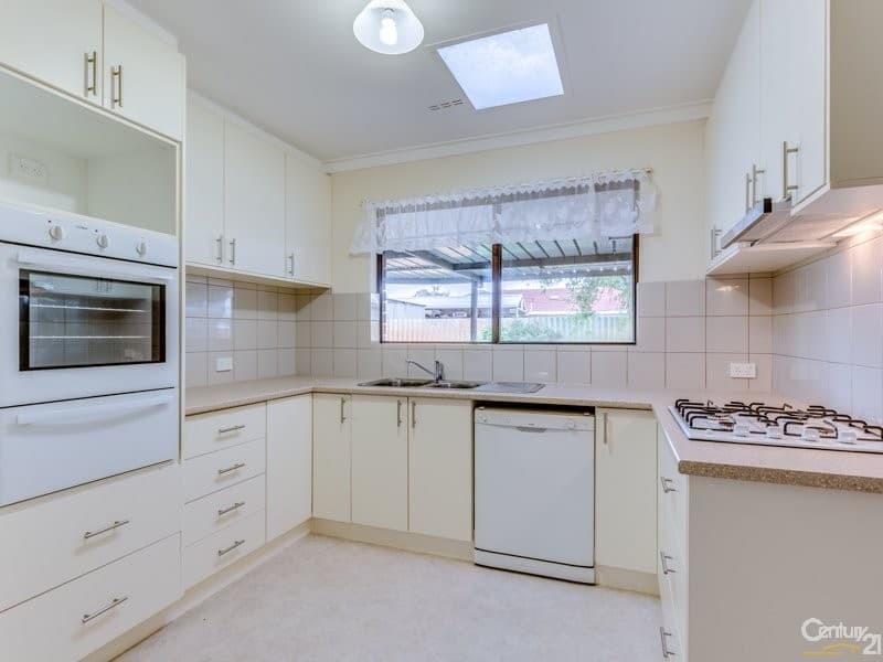 7/10 Warton Rd, Huntingdale, WA, 6110, Huntingdale - Thumbnail 4