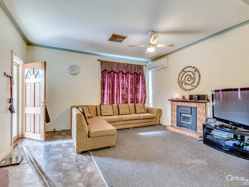 7/10 Warton Rd, Huntingdale, WA, 6110, Cloverdale - Thumbnail 3