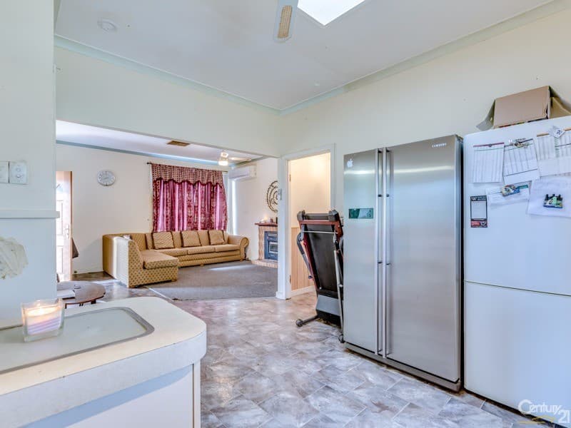 7/10 Warton Rd, Huntingdale, WA, 6110, Cloverdale - Thumbnail 5