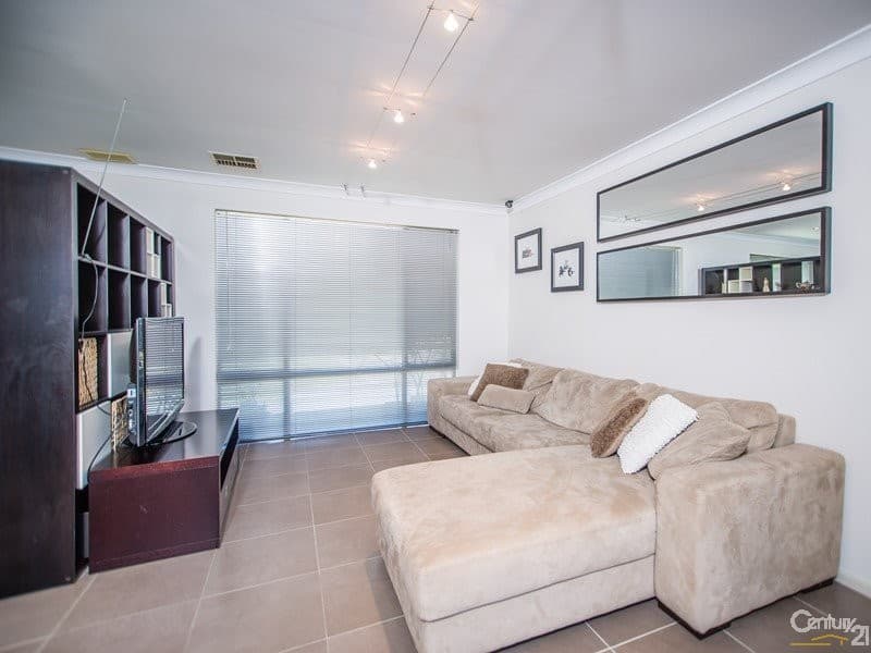 7/10 Warton Rd, Huntingdale, WA, 6110, Newhaven - Thumbnail 3