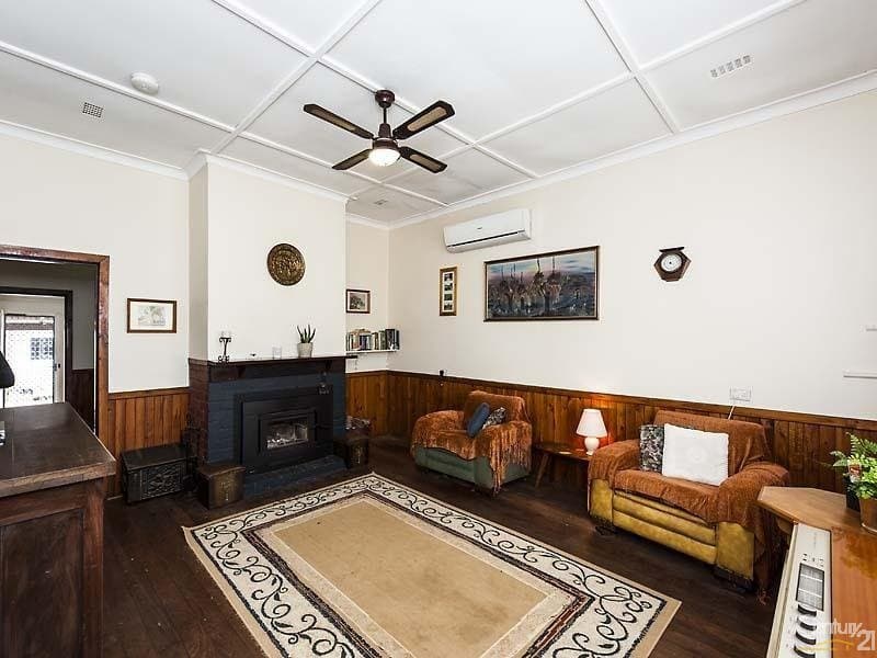 7/10 Warton Rd, Huntingdale, WA, 6110, Morwell - Image 1