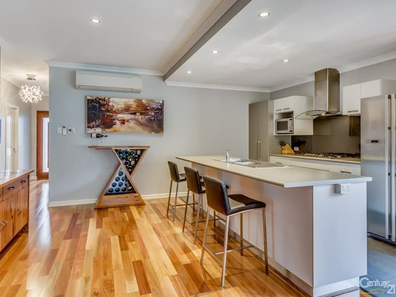 7/10 Warton Rd, Huntingdale, WA, 6110, Piara Waters - Thumbnail 2