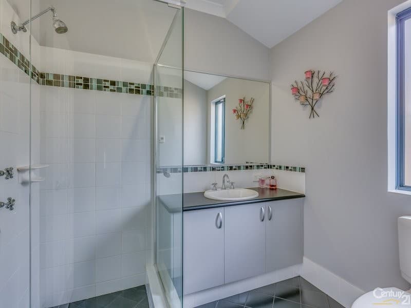 7/10 Warton Rd, Huntingdale, WA, 6110, Piara Waters - Thumbnail 8