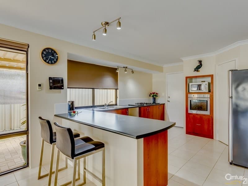 7/10 Warton Rd, Huntingdale, WA, 6110, Seville Grove - Thumbnail 2