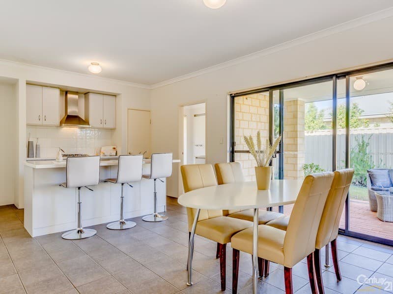 7/10 Warton Rd, Huntingdale, WA, 6110, Canning Vale - Thumbnail 2