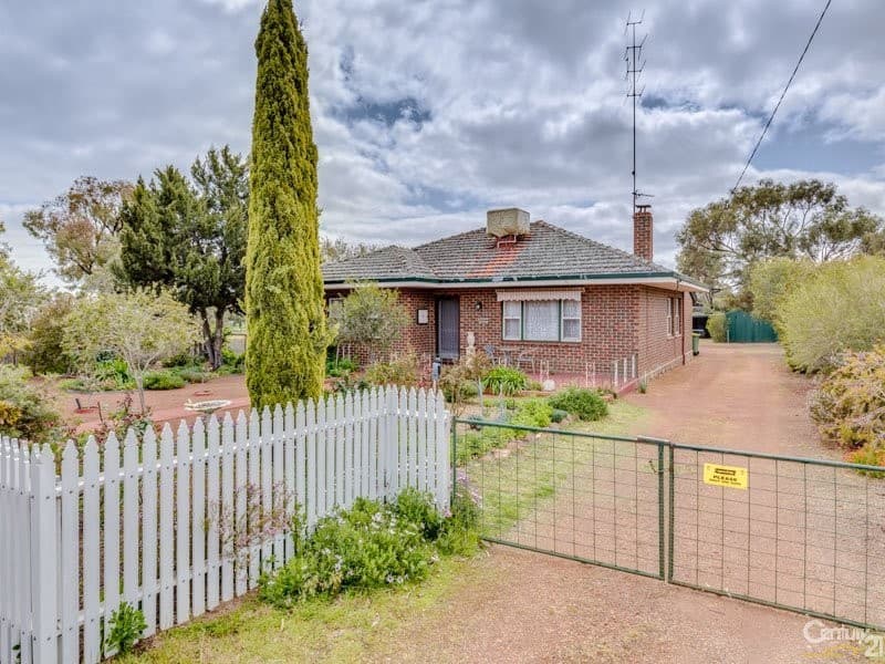 7/10 Warton Rd, Huntingdale, WA, 6110, Beverley - Image 1