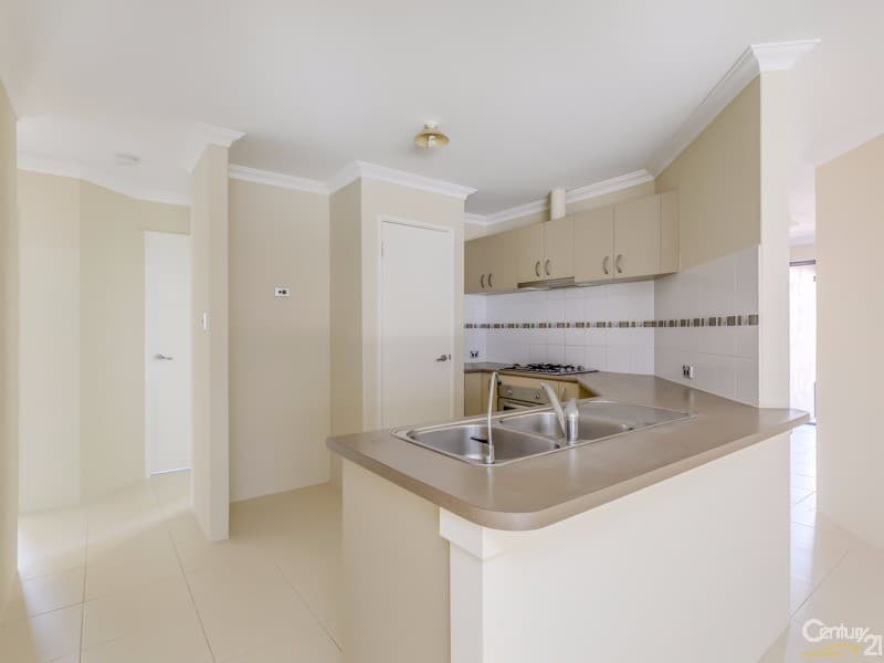 2/211 Treasure Road, Queens Park, WA, 6107, Queens Park - Thumbnail 2