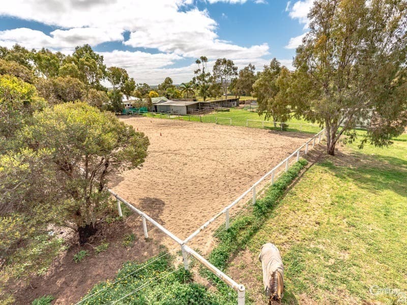 7/10 Warton Rd, Huntingdale, WA, 6110, Beverley - Thumbnail 2