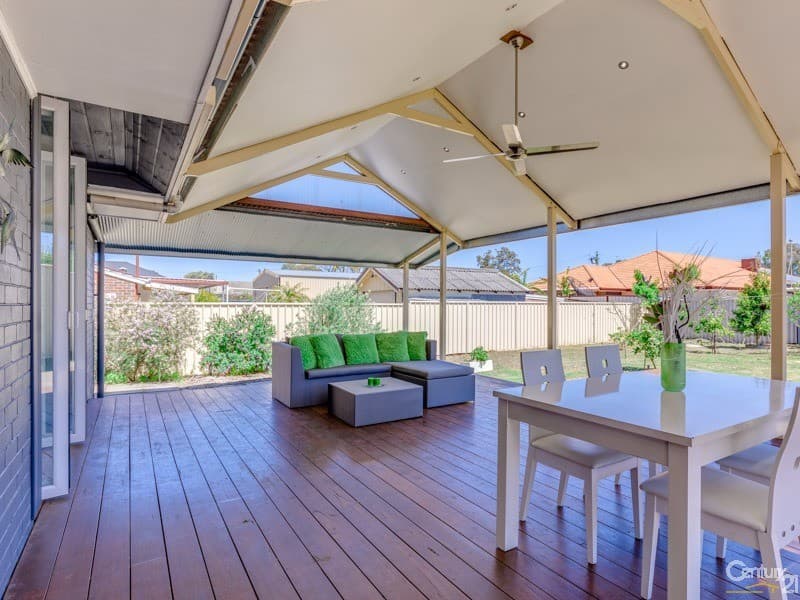 7/10 Warton Rd, Huntingdale, WA, 6110, Dolphin Heads - Image 1