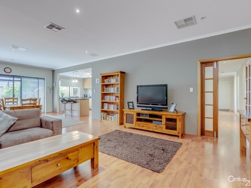 7/10 Warton Rd, Huntingdale, WA, 6110, Success - Thumbnail 2
