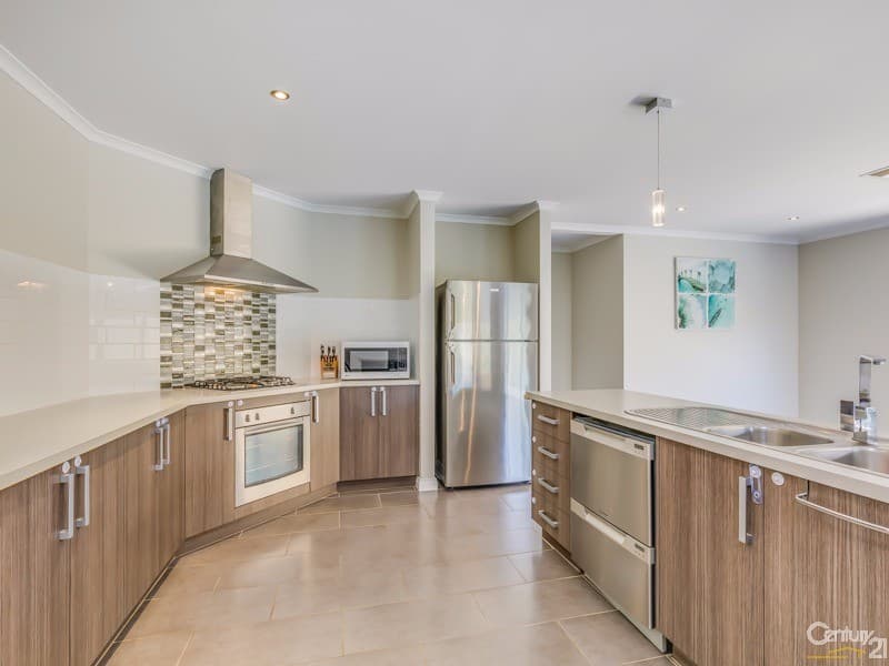 7/10 Warton Rd, Huntingdale, WA, 6110, Harrisdale - Thumbnail 2