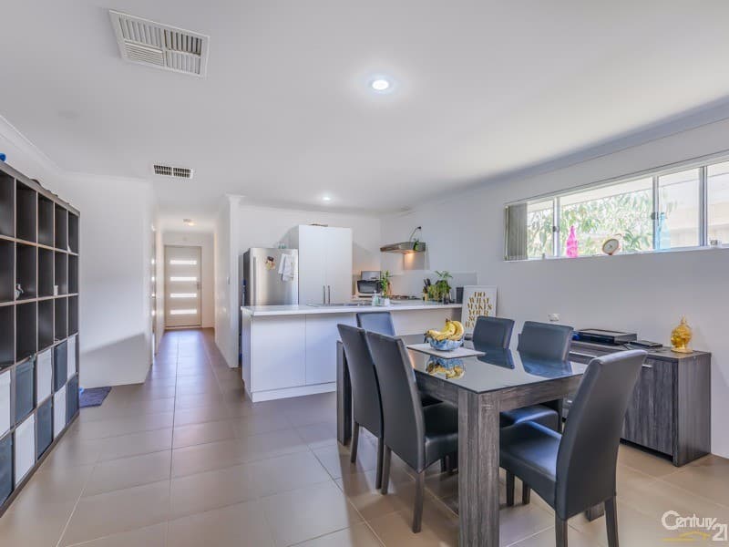 7/10 Warton Rd, Huntingdale, WA, 6110, Carlisle - Thumbnail 2