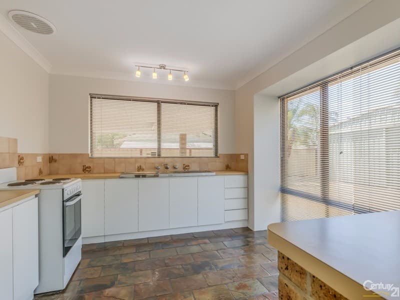 7/10 Warton Rd, Huntingdale, WA, 6110, Thornlie - Thumbnail 2