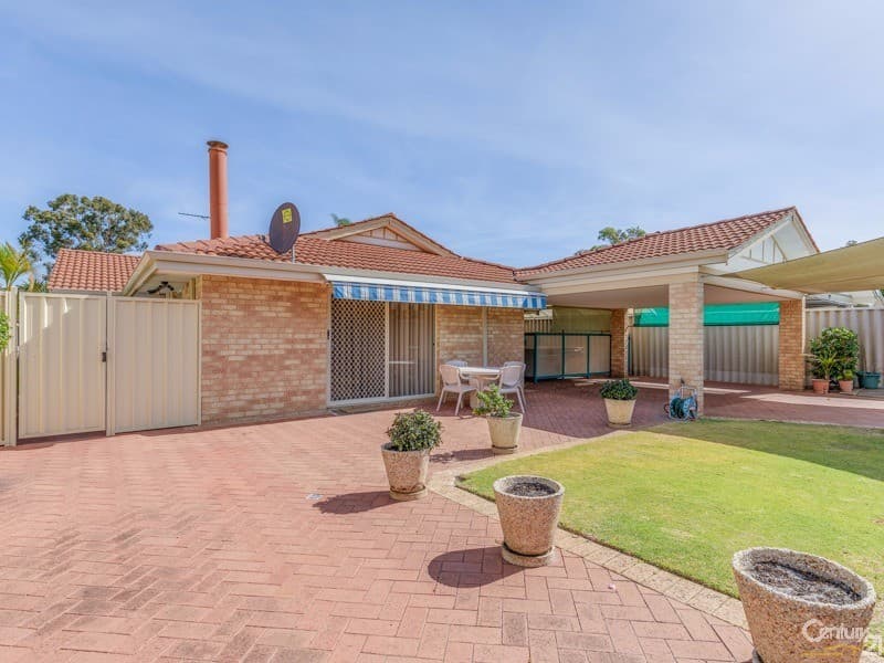 7/10 Warton Rd, Huntingdale, WA, 6110, Alfred Cove - Image 1
