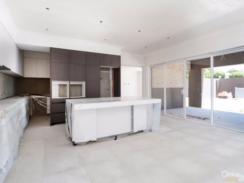 7/10 Warton Rd, Huntingdale, WA, 6110, Mosman Park - Image 1