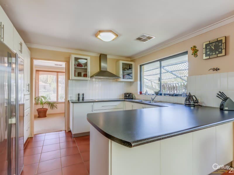 7/10 Warton Rd, Huntingdale, WA, 6110, Huntingdale - Image 1