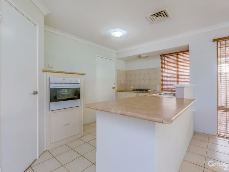 7/10 Warton Rd, Huntingdale, WA, 6110, Thornlie - Thumbnail 4