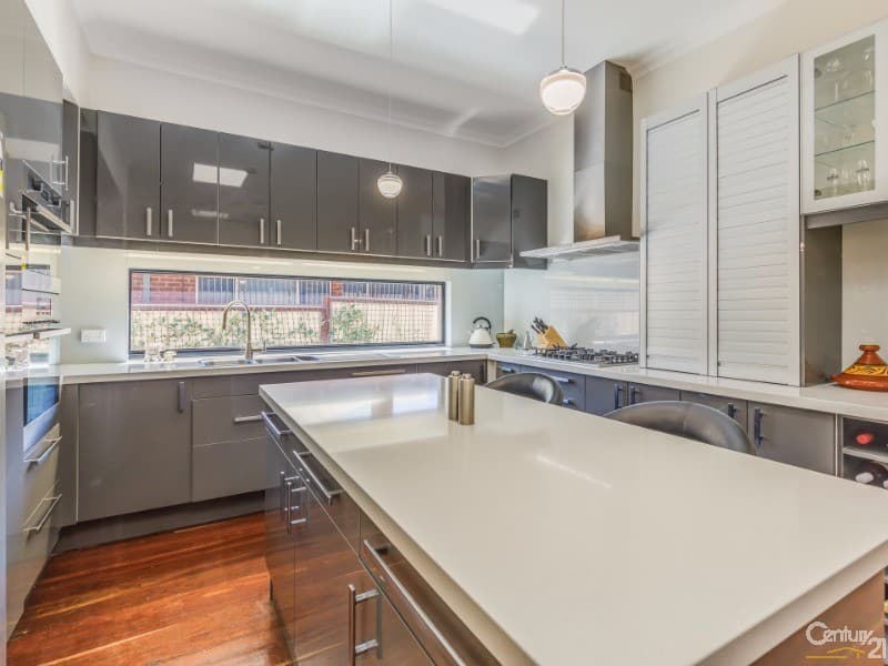 7/10 Warton Rd, Huntingdale, WA, 6110, Como - Image 1