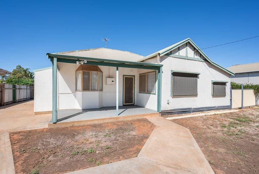 35 Carrington Street, South Kalgoorlie WA 6430, South Kalgoorlie - Image 1