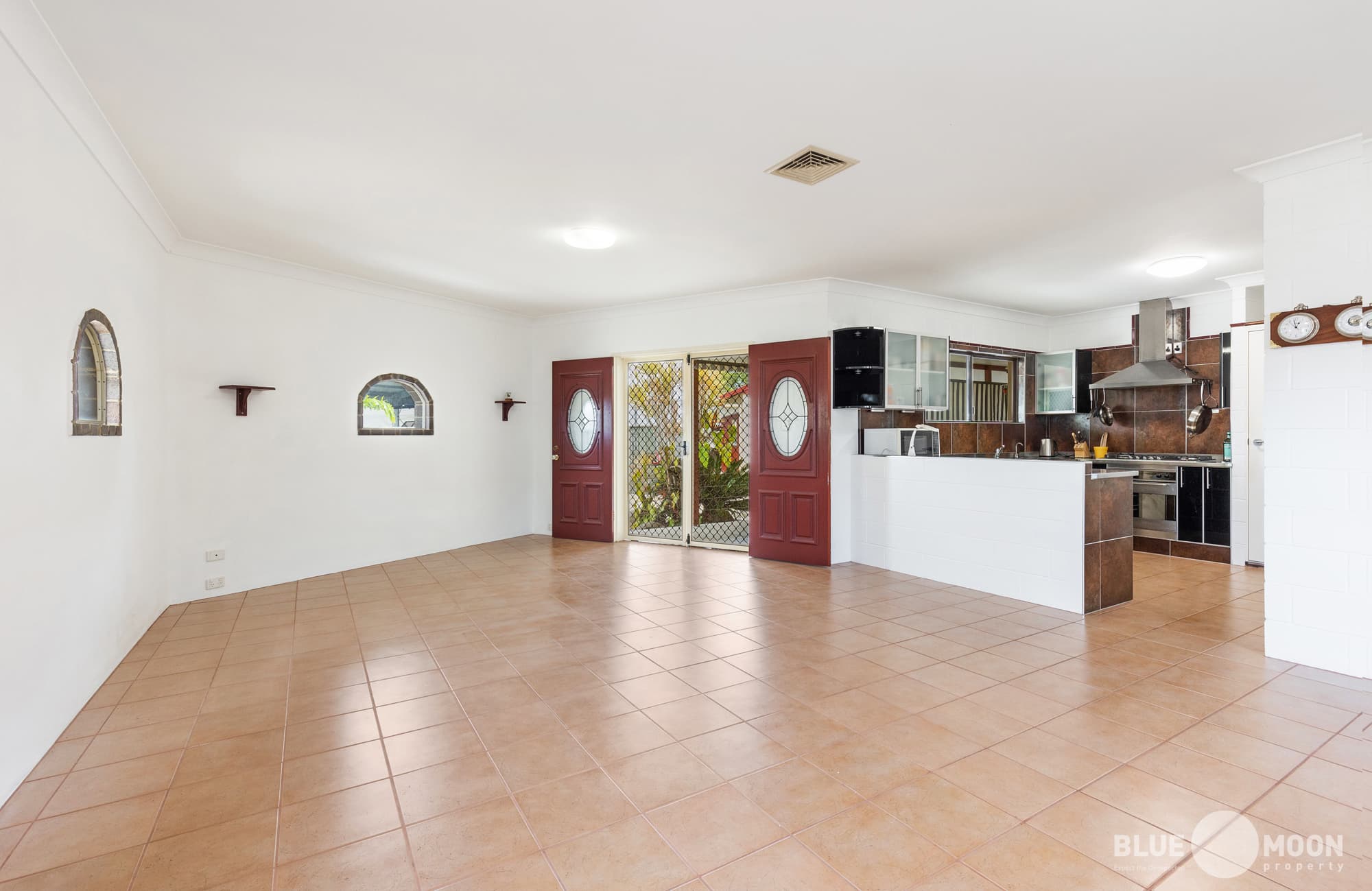 8/414 Bronte Road, Bronte, Burrum Heads - Image 1