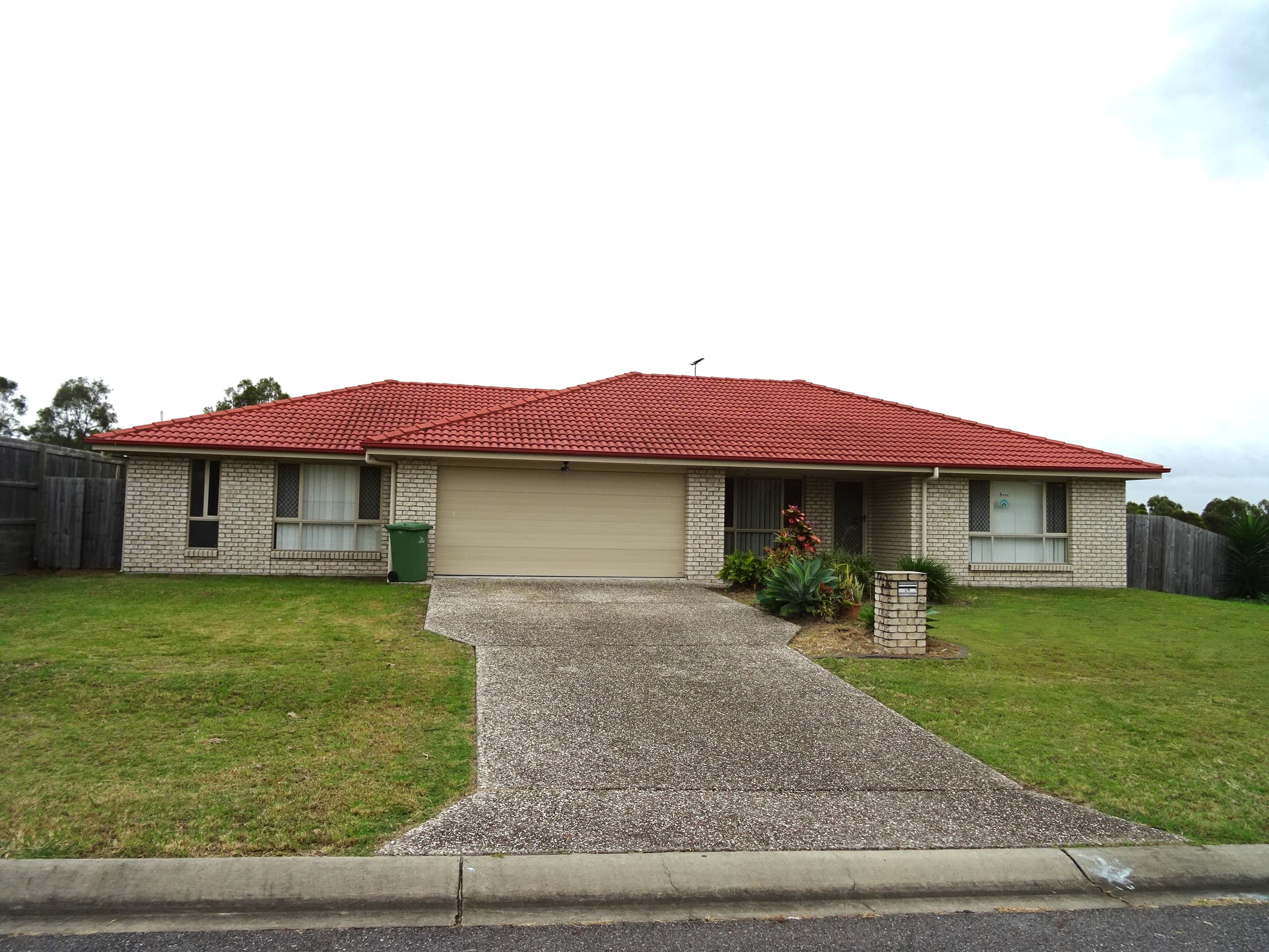 47 Walnut Cres, Lowood, Lowood - Image 1