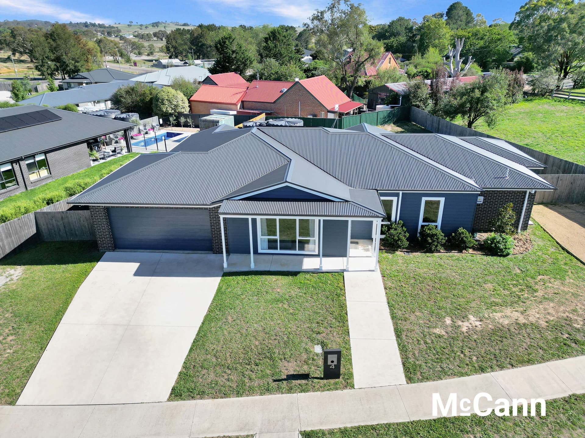 4 Green Avenue, Gunning, Gunning - Image 1