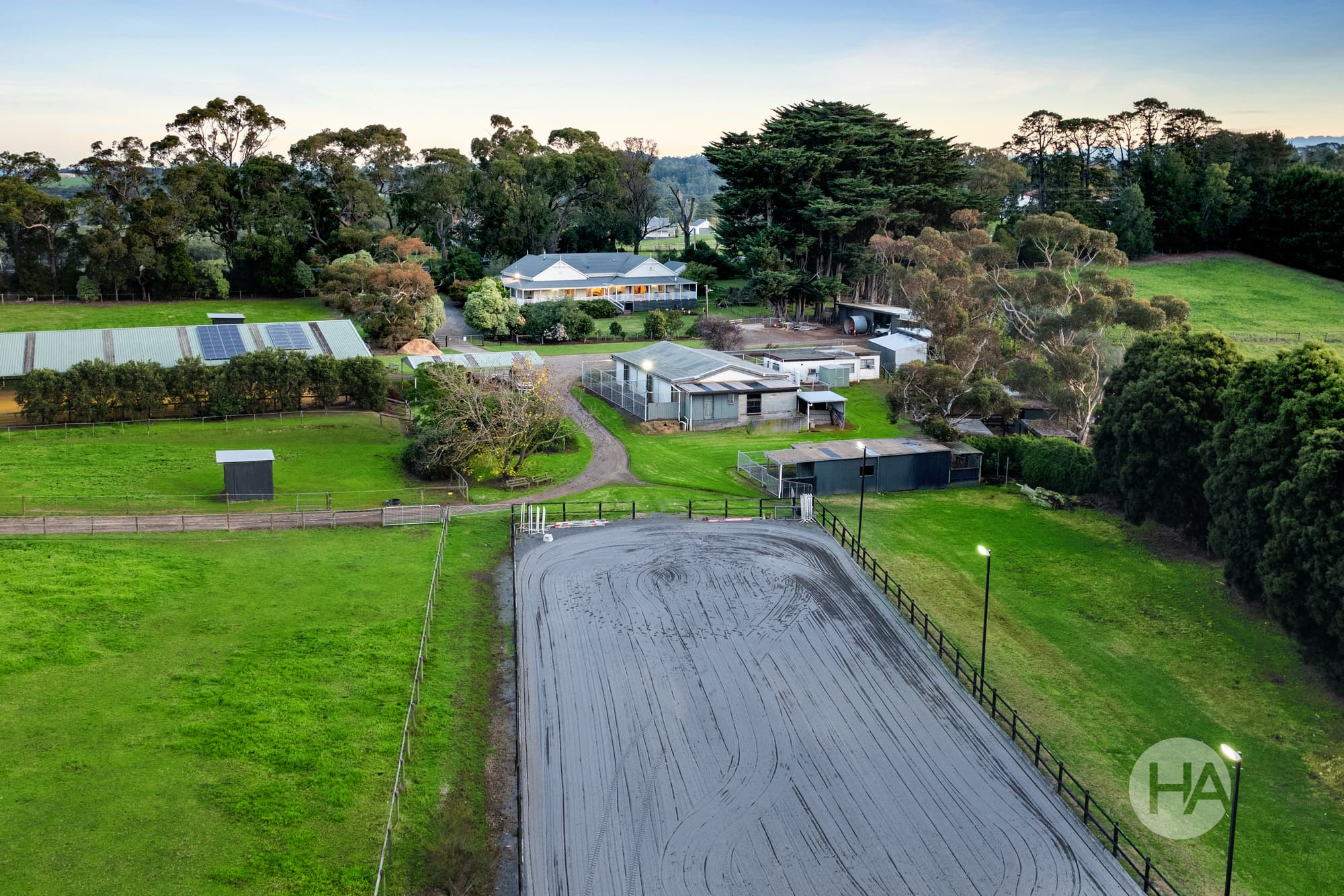 741 Warburton Highway, SEVILLE, Seville - Image 1