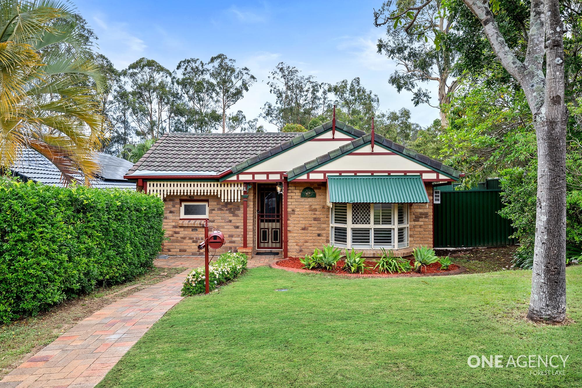 1 Warburton Close, Forest Lake, Forest Lake - Image 1