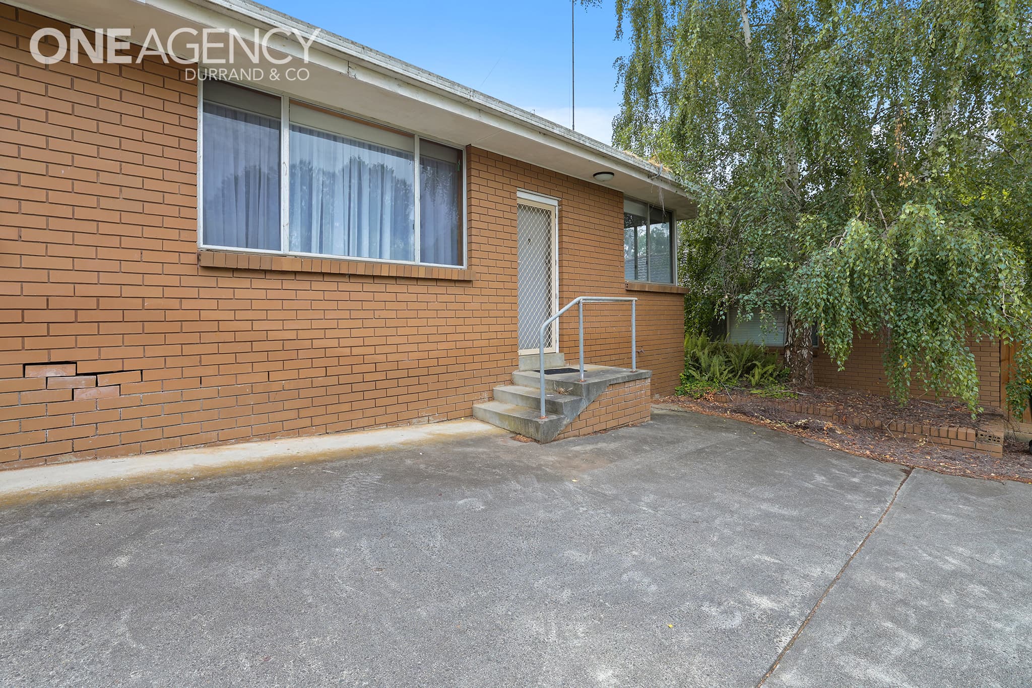 2/4 Churchill Street, Warragul, Warragul - Image 1