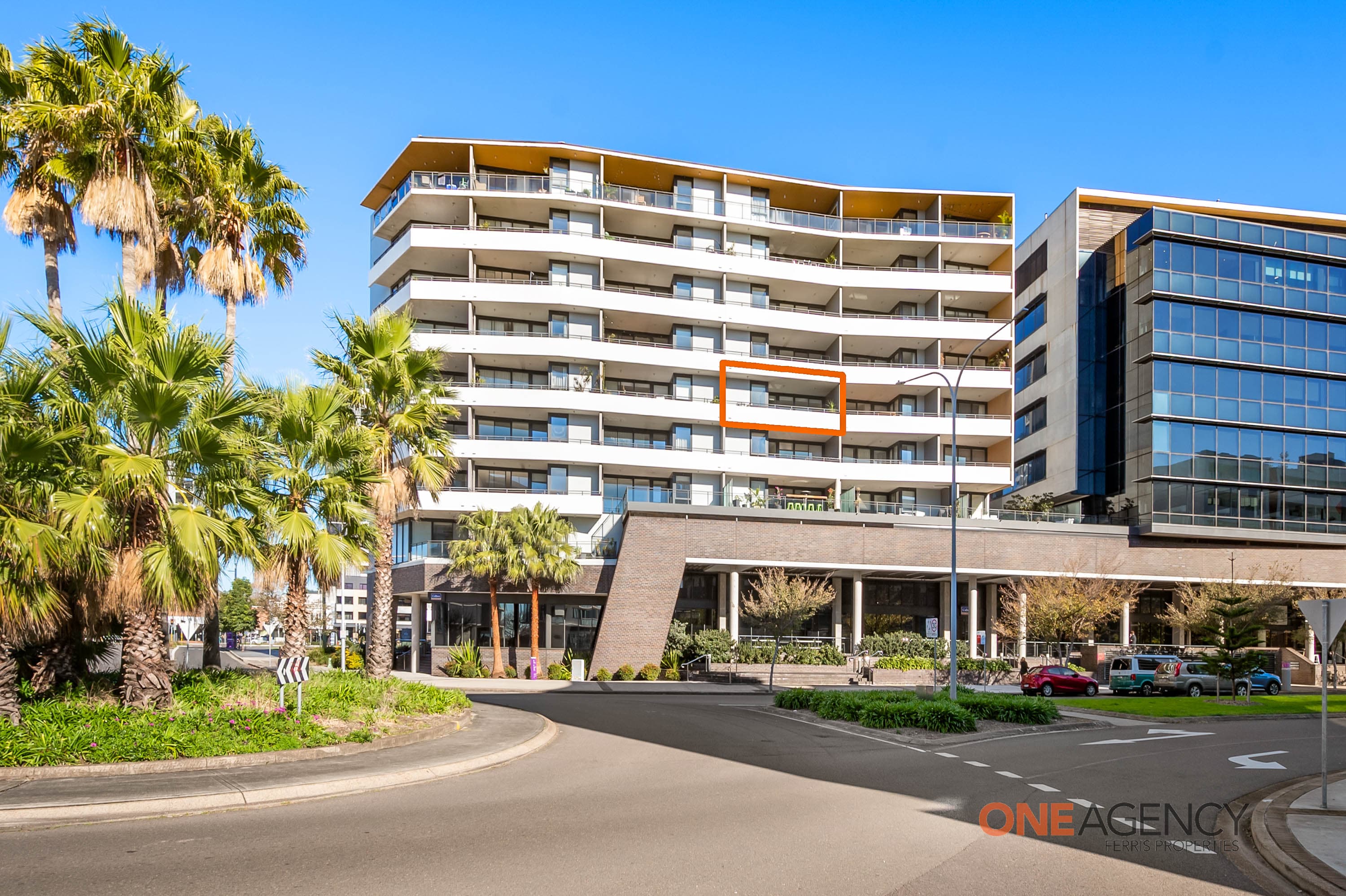 503/10 Worth Place, Newcastle, Newcastle - Image 1
