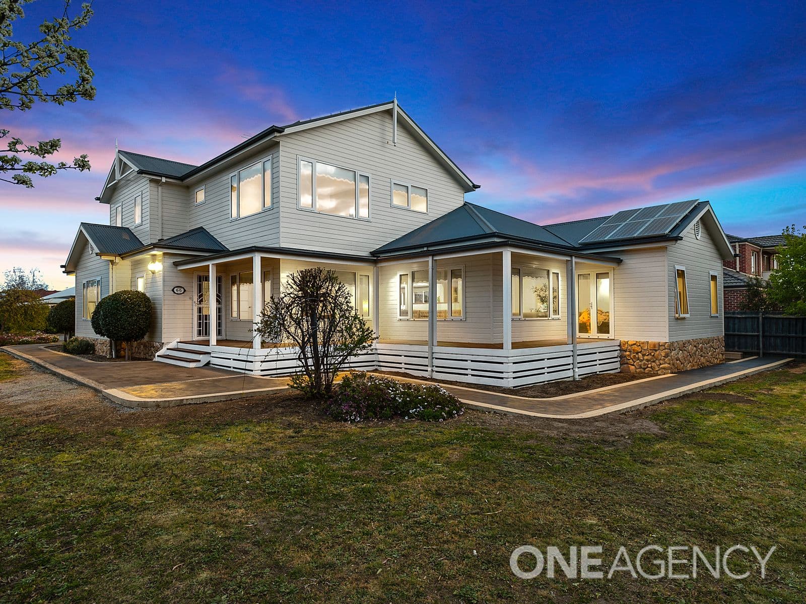 66 The Skyline, Sunbury, Sunbury - Image 1