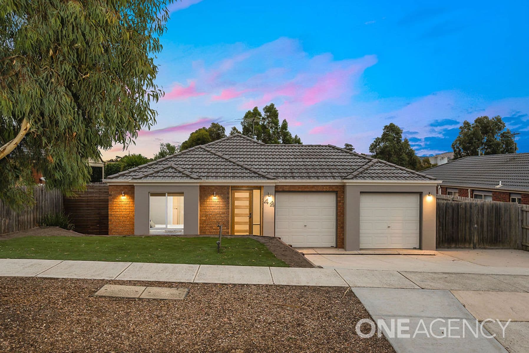 44 Sassafras Drive, Sunbury, Sunbury - Image 1