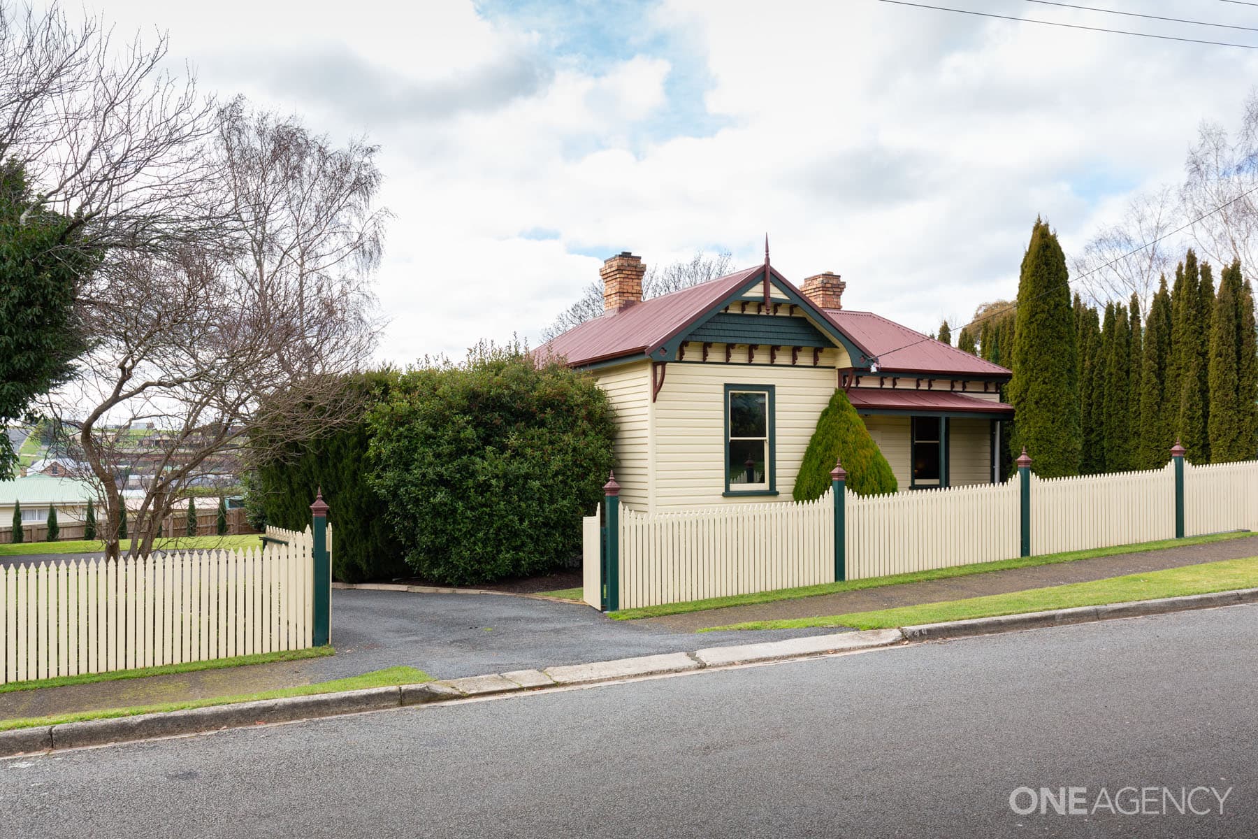 49 West Church Street, Deloraine, Deloraine - Image 1
