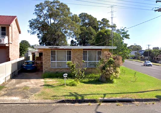 2 Griffiths Street, Oak Flats, Oak Flats - Image 1