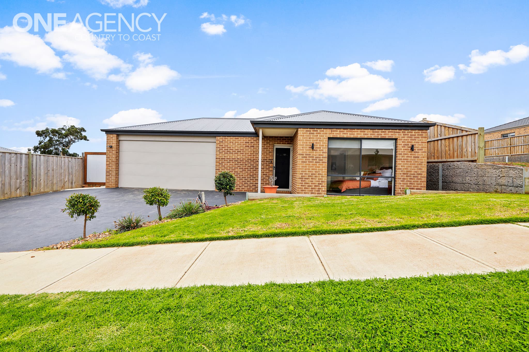 34 Sunnybrook Avenue, Warragul, Warragul - Image 1