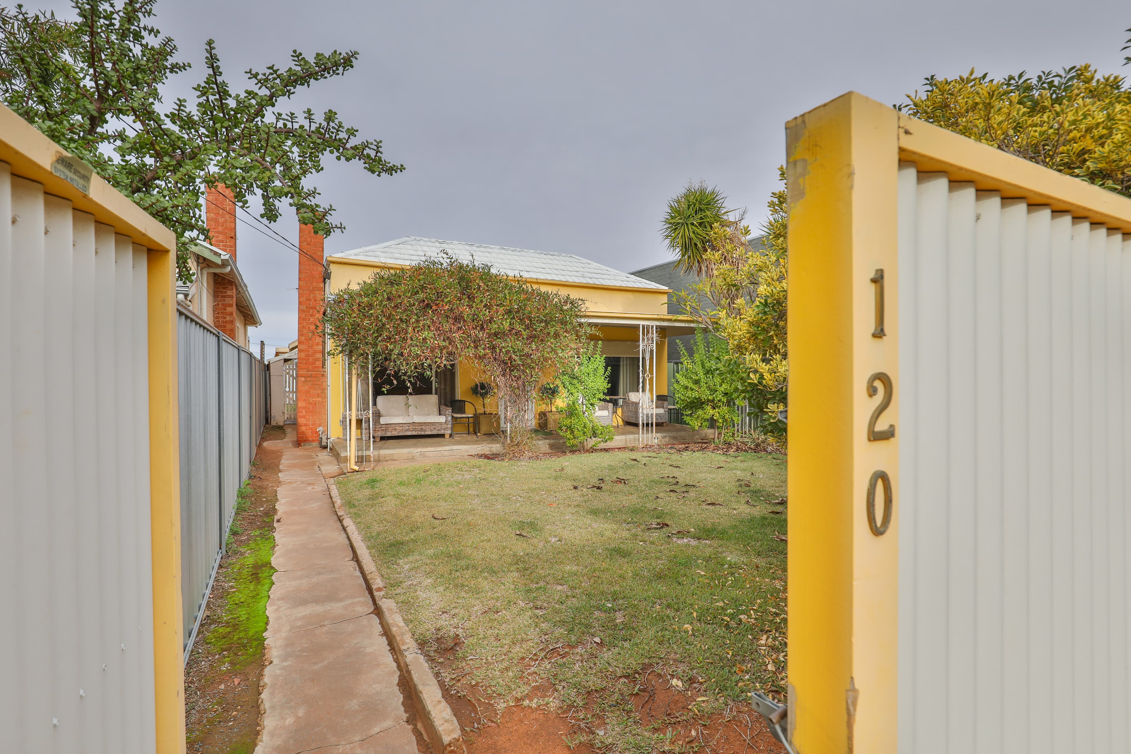 120 Lemon Avenue, Mildura, Mildura - Image 1