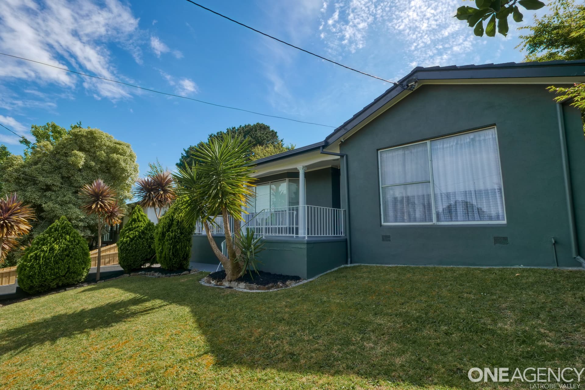 38 Smallburn Avenue, Newborough, Newborough - Image 1