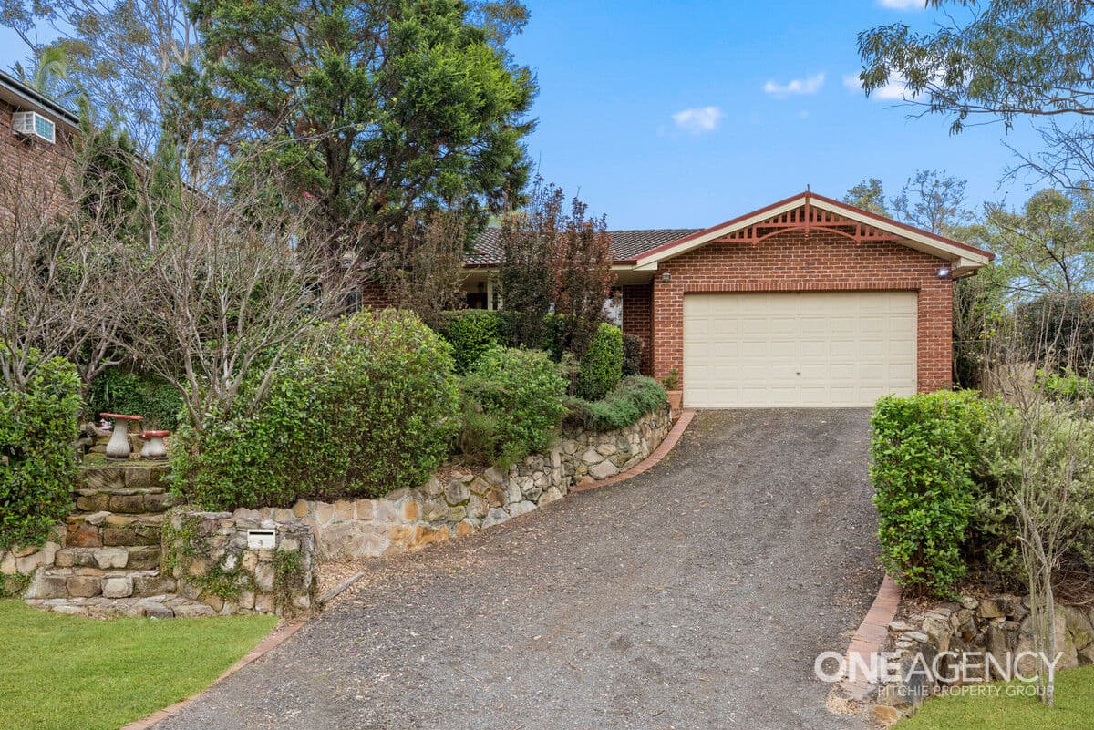 4 Roberts Parade, Hawkesbury Heights, Hawkesbury Heights - Image 1