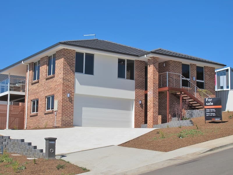 1/5 Heritage Rise, Riverside, Riverside - Image 1