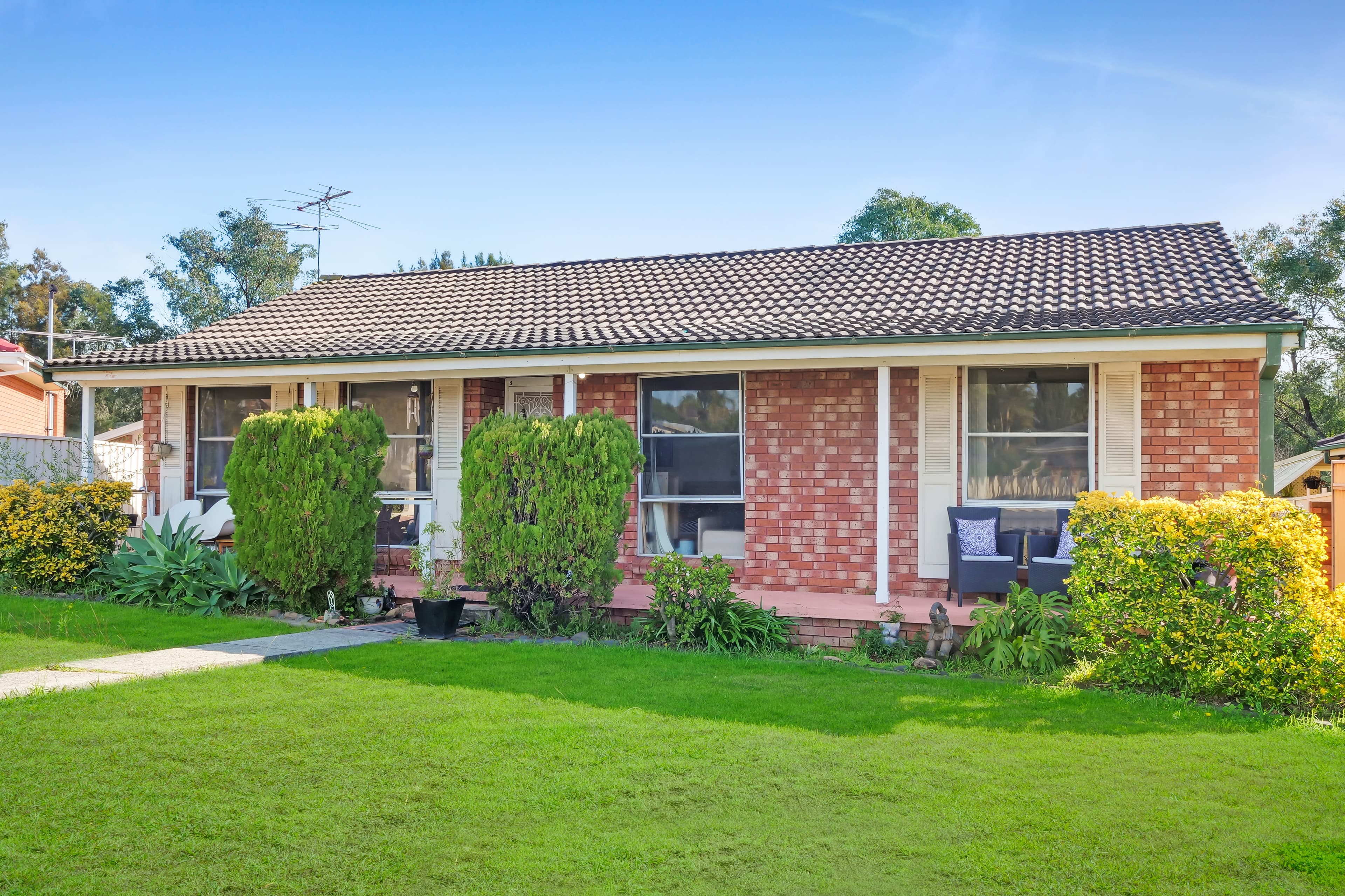 8 Dee Why Place, Woodbine, Woodbine - Image 1