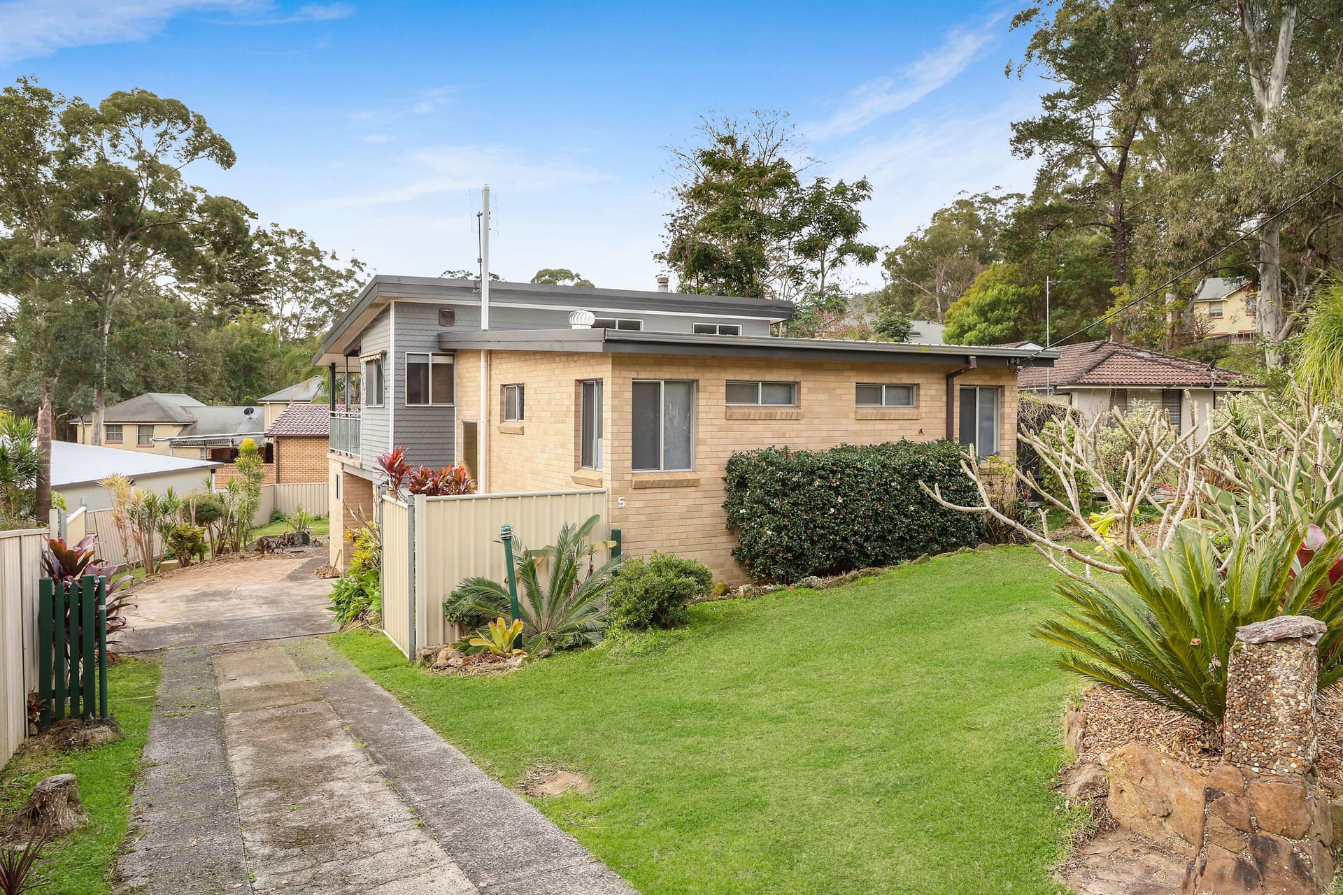 5 Berrys Head Road, Narara, Narara - Image 1