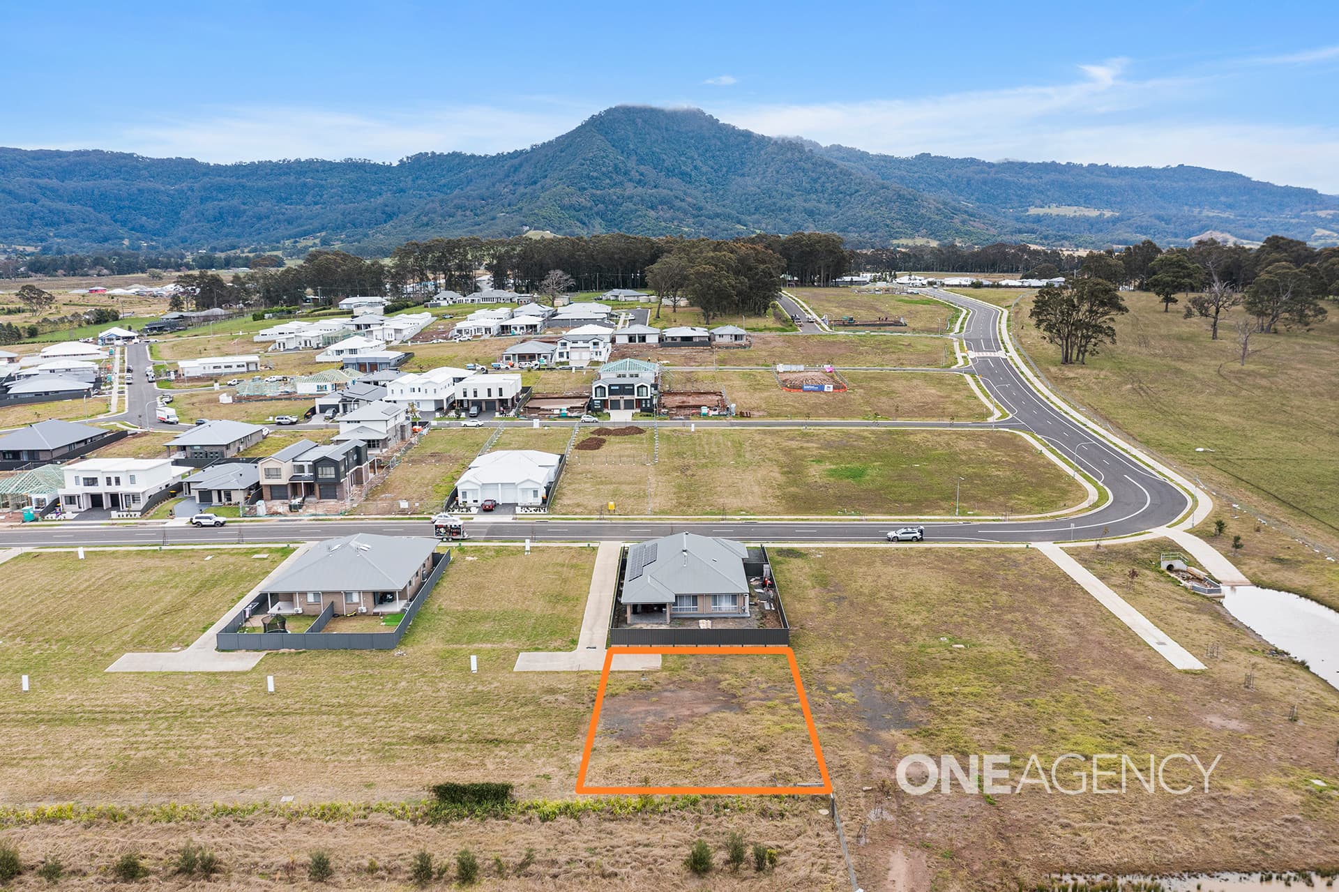 99 Lancaster Drive, Badagarang, Badagarang - Image 1