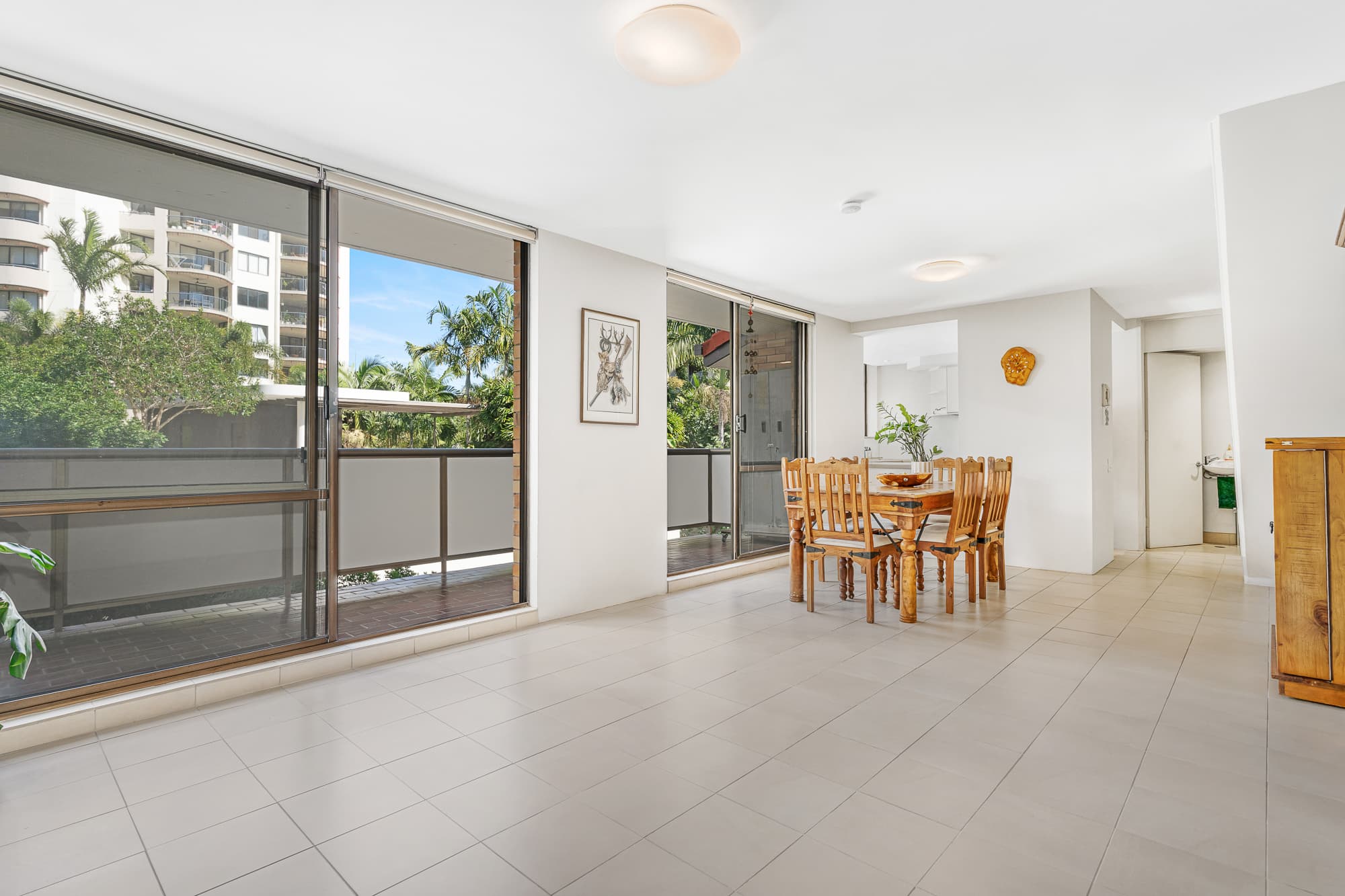 19/9 Land Street, Toowong - Image 1