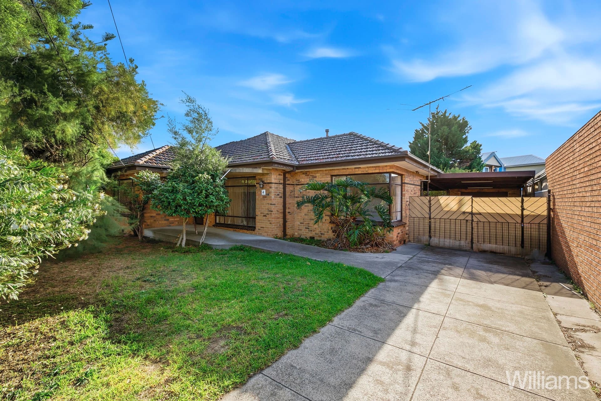 4 Stapley Crescent, Altona North - Image 1