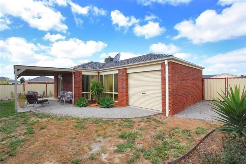 2 Sunrise Drive, HILLSIDE VIC 3037, Hillside - Image 1