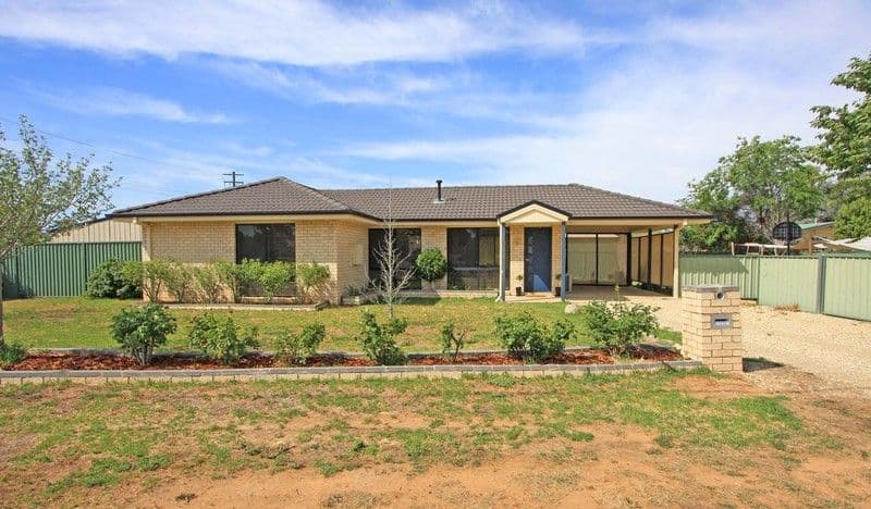 118 Clarke Street, HOWLONG NSW 2643, Howlong - Image 1