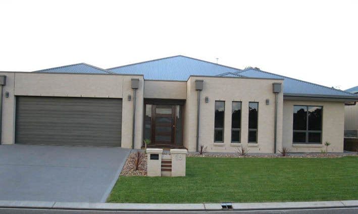 18 Altinio Drive, MOUNT GAMBIER SA 5290, Mount Gambier - Image 1